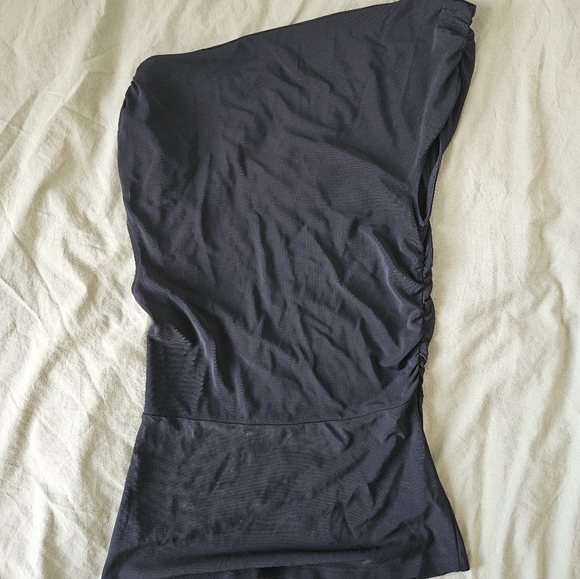 Aritzia Babaton Gallery Top - Picture 3 of 5